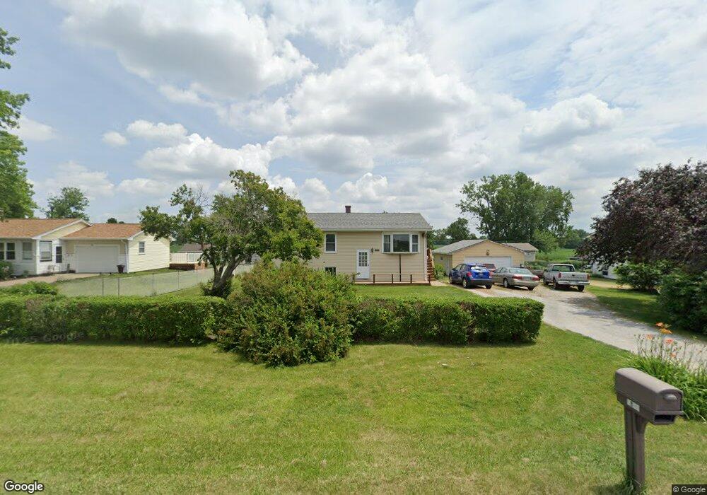 4815 Wisconsin Ave, Davenport, IA 52806 - photo 1