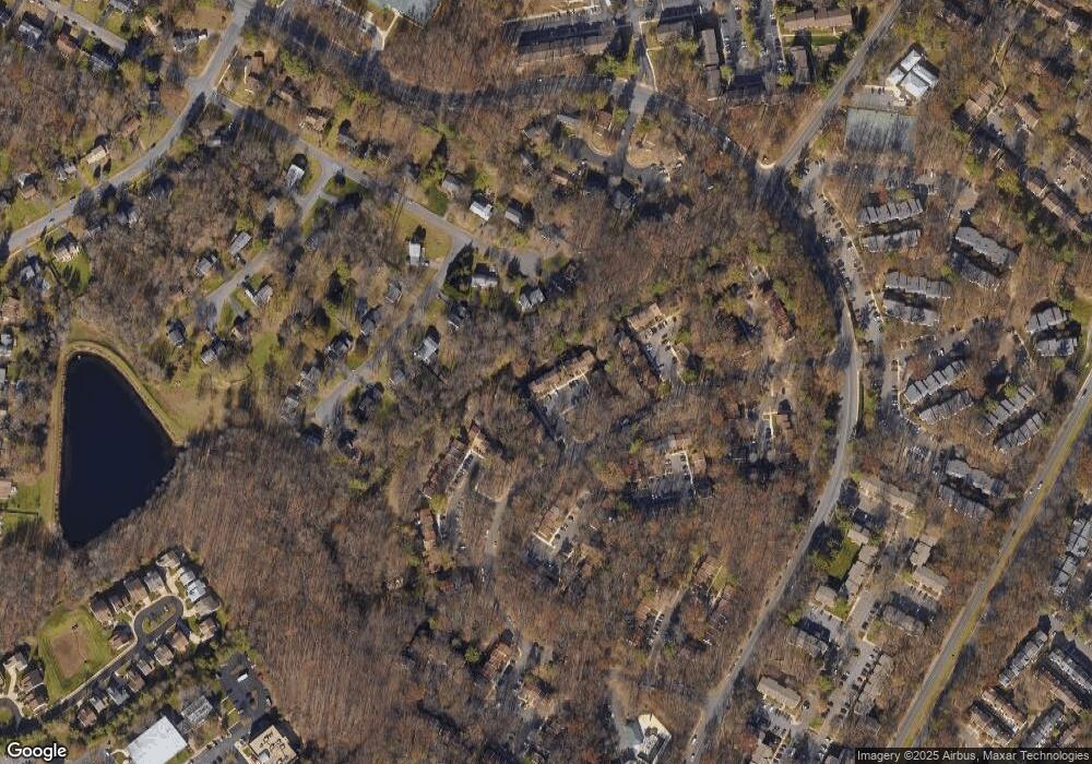 2304 Emerald Heights Ct, Reston, VA 20191 - photo 1