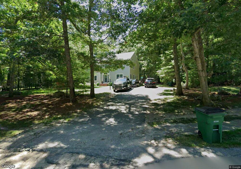 10 Ivy Ln, Pembroke, MA 02359 - photo 1