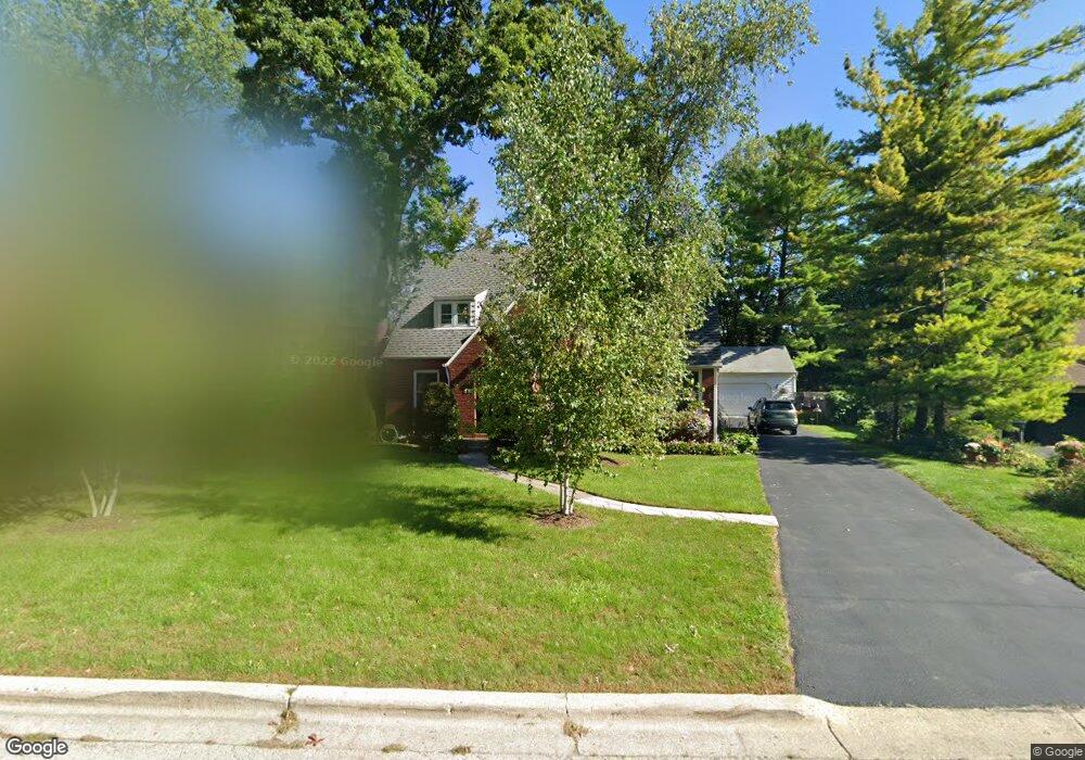 922 Rogers Ct, Waukegan, IL 60085 - photo 1