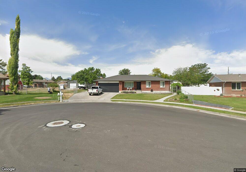 9242 S 2630 W, West Jordan, UT 84088 - photo 1