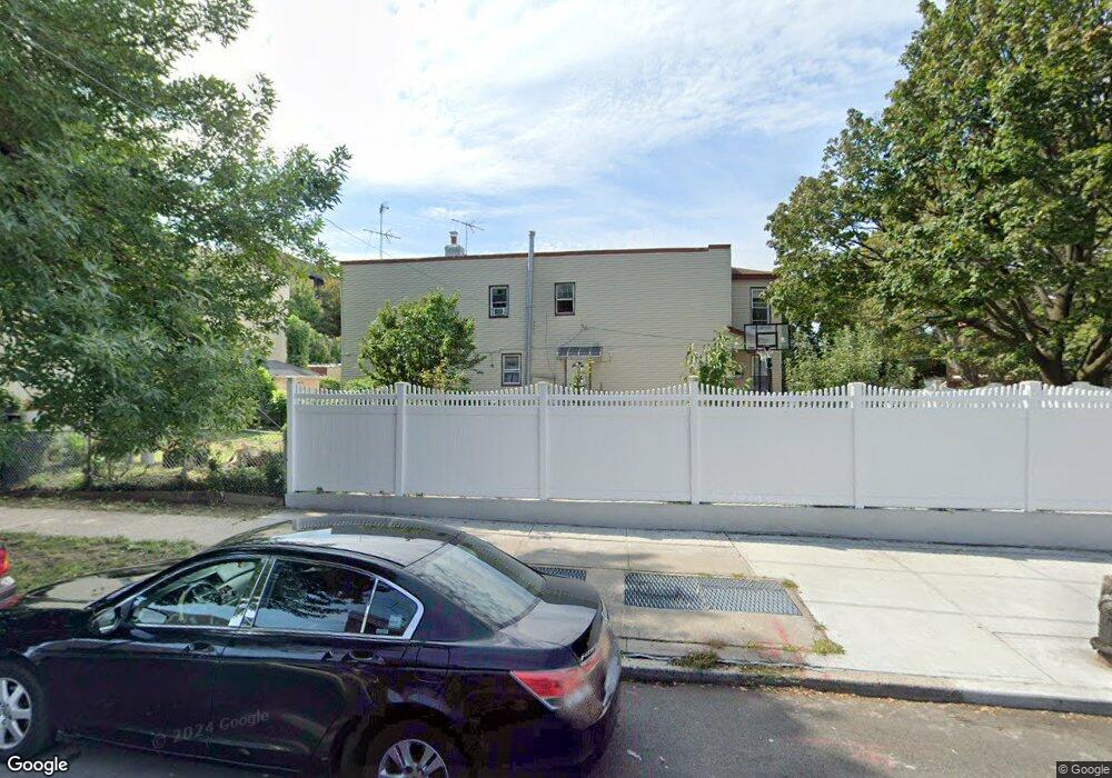 10306 91st St, Jamaica, NY 11417 - photo 1