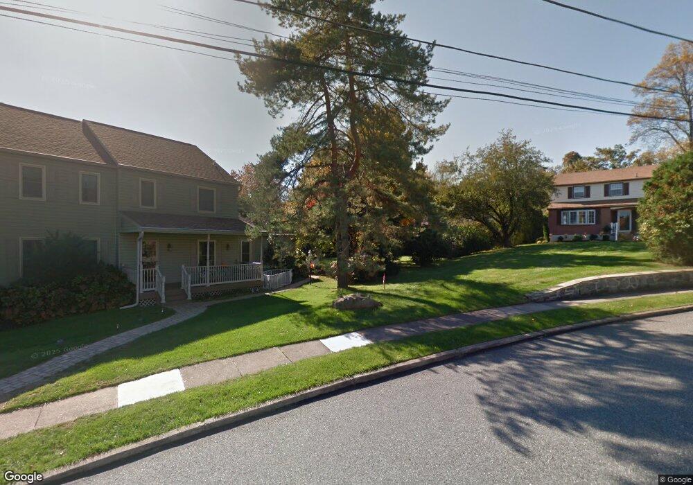 2762 Old Cedar Grove Rd, Broomall, PA 19008 - photo 1