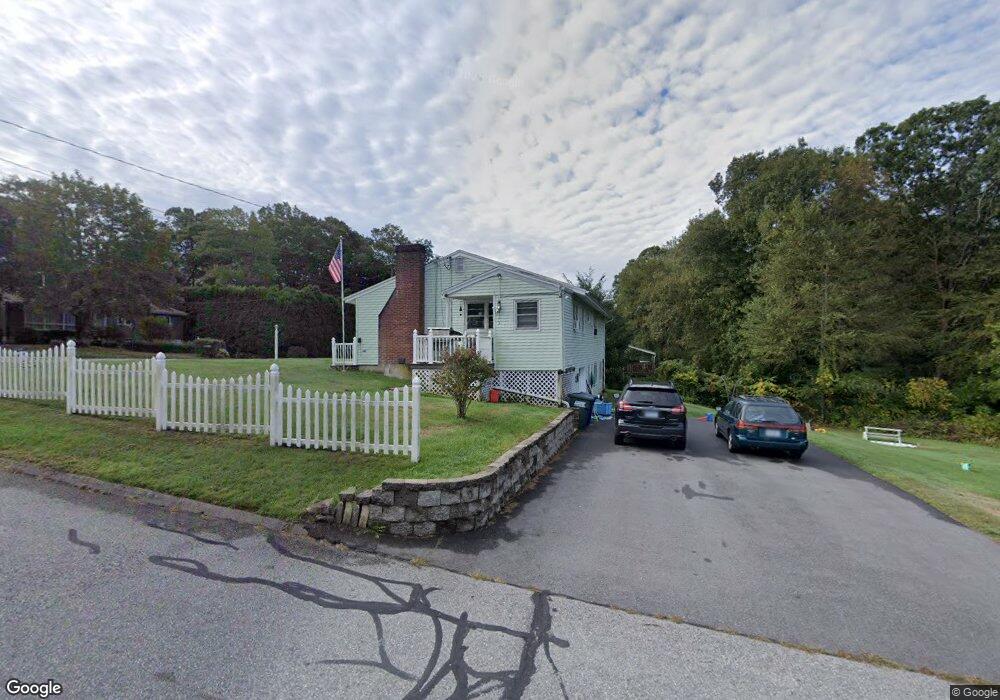 31 Lake St, Ledyard, CT 06339 - photo 1