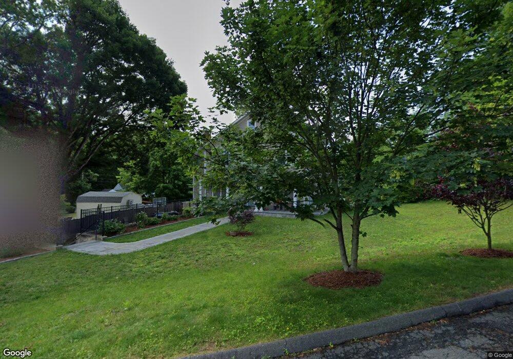 112 Nichols Ave, Stamford, CT 06905 - photo 1