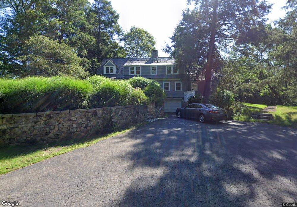 10 Hidden Meadow Ln, New Canaan, CT 06840 - photo 1