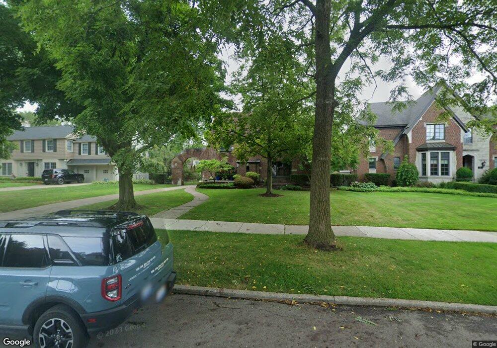 505 Pemberton Rd, Grosse Pointe Park, MI 48230 - photo 1