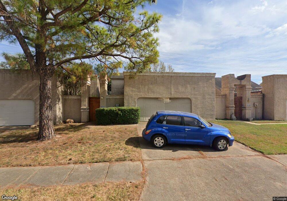 7446 Fountaincrest Dr, Houston, TX 77041 - photo 1