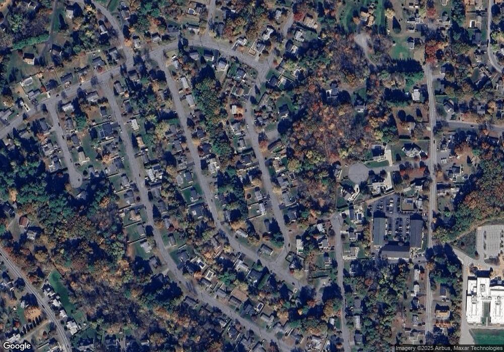 10 Ruthellen Rd, Hudson, MA 01749 - photo 1