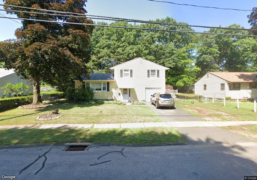 9 Patton Rd, Bloomfield, CT 06002 - photo 1