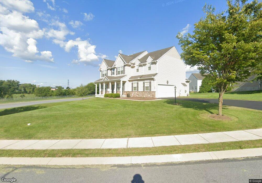 125 Greenfield Dr, Leola, PA 17540 - photo 1