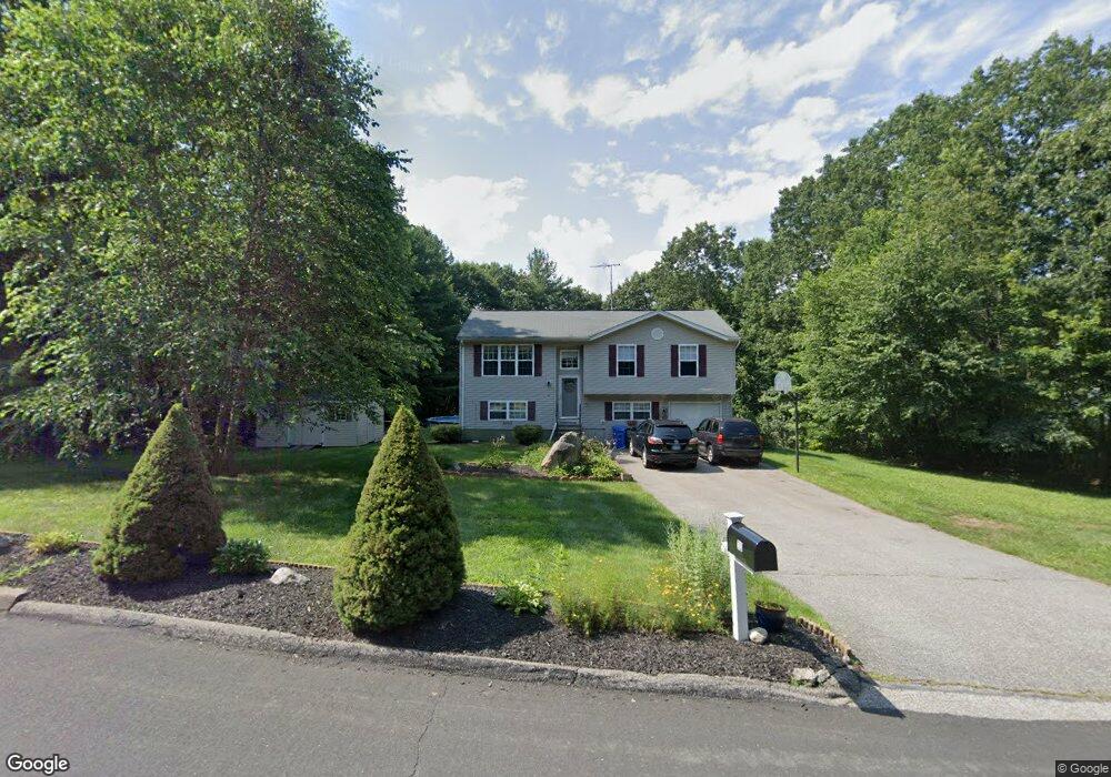 33 Picabo St, Danielson, CT 06239 - photo 1