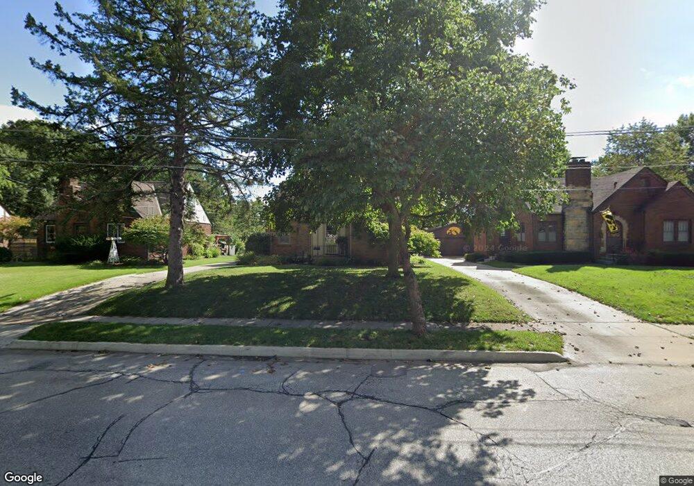 4324 Franklin Ave, Des Moines, IA 50310 - photo 1