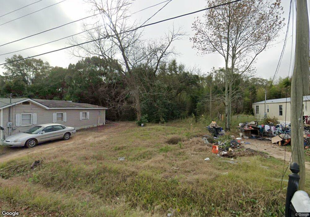 124 Benjamin St, Tifton, GA 31794 - photo 1