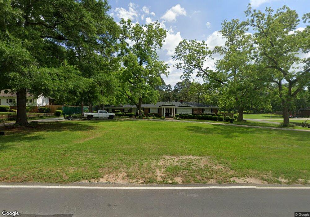 948 W Roanoke Drive Extension, Fitzgerald, GA 31750 - photo 1