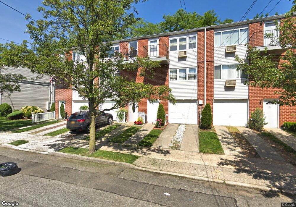 49B Francine Ct unit 83B, Staten Island, NY 10306 - photo 1