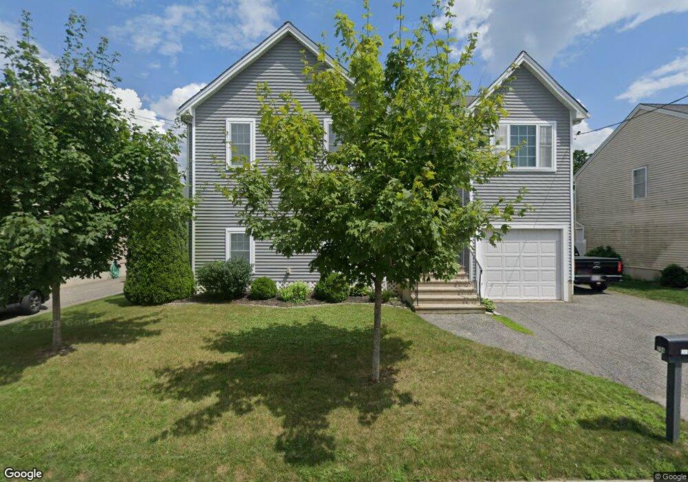 45 Abington Ln, Fall River, MA 02721 - photo 1