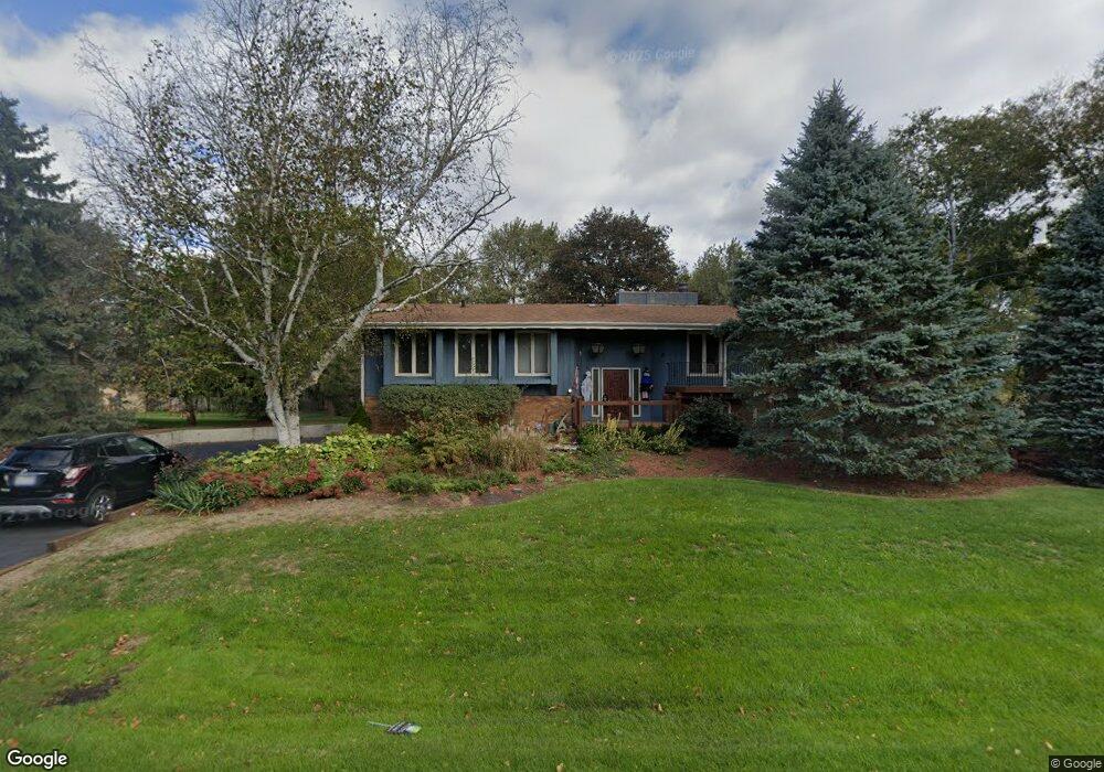 28W744 Richards Dr, Naperville, IL 60564 - photo 1