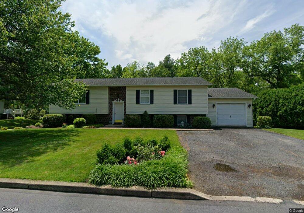 260 Margaret Ave, Orwigsburg, PA 17961 - photo 1