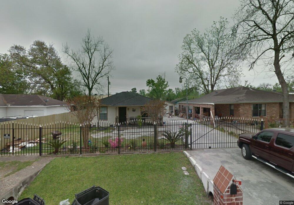 2718 Hitchcock St, Houston, TX 77093 - photo 1