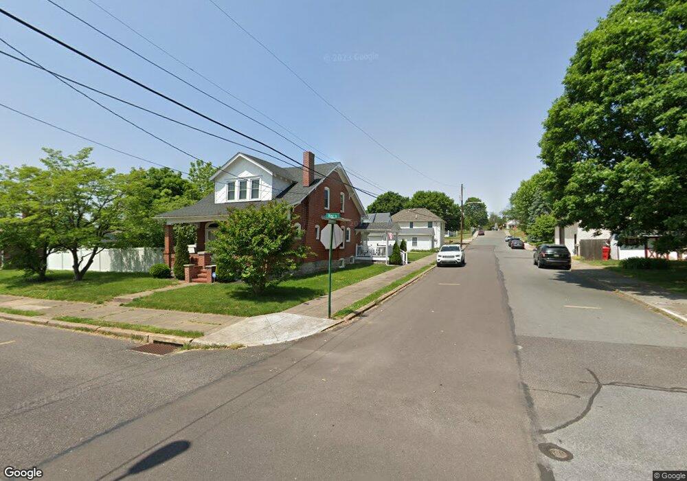 113 Linden St, Pottstown, PA 19464 - photo 1