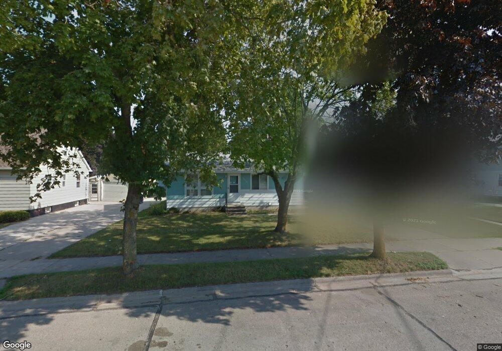 2536 34th St, Two Rivers, WI 54241 - photo 1