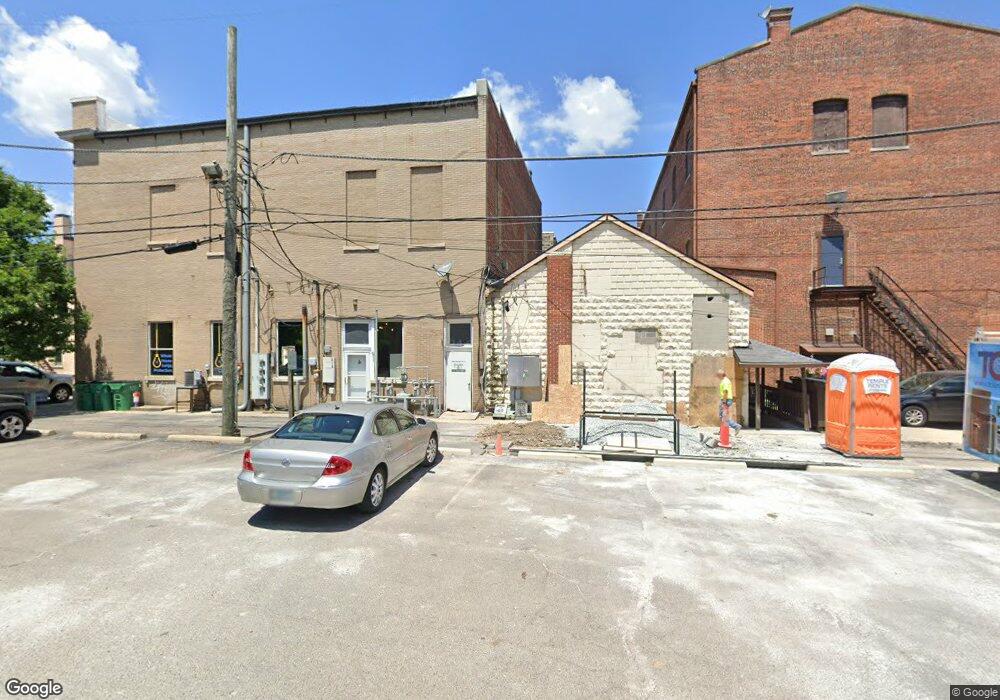 121 W Main St, Plainfield, IN 46168 - photo 1