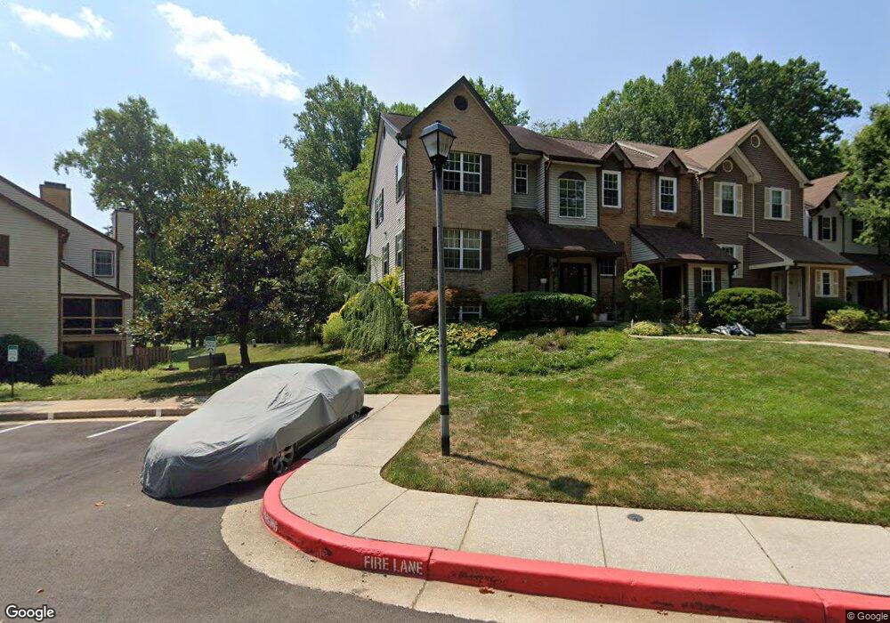 7385 Swan Point Way, Columbia, MD 21045 - photo 1