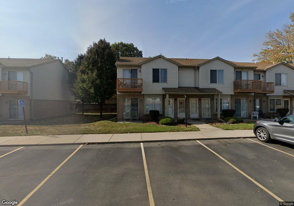 27785 Carini Villa St, Roseville, MI 48066 - photo 1