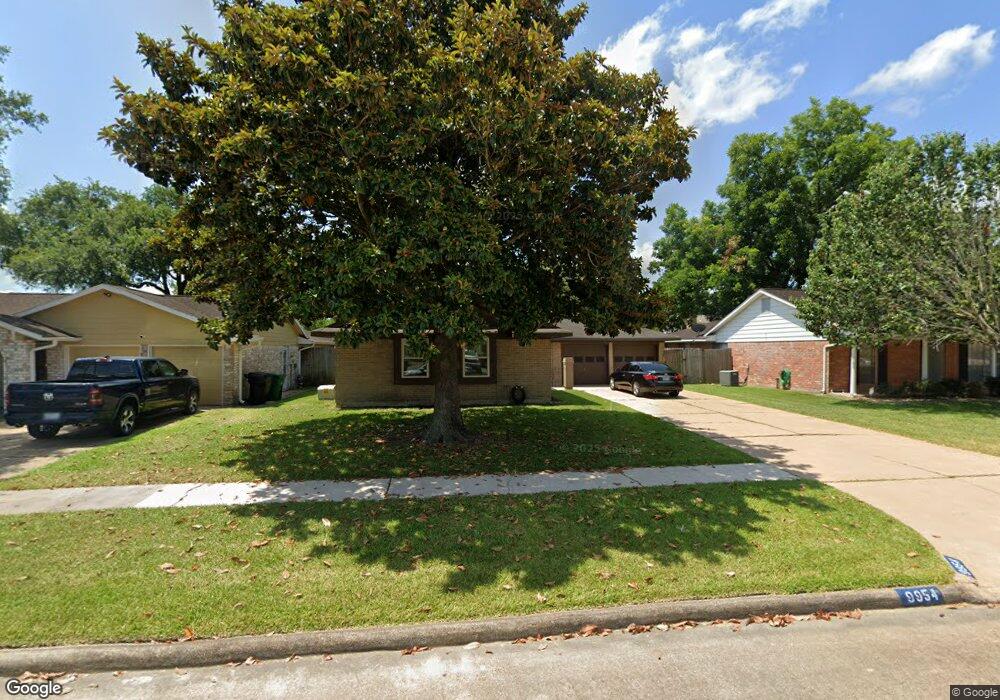 9954 Kirkshire Dr, Houston, TX 77089 - photo 1