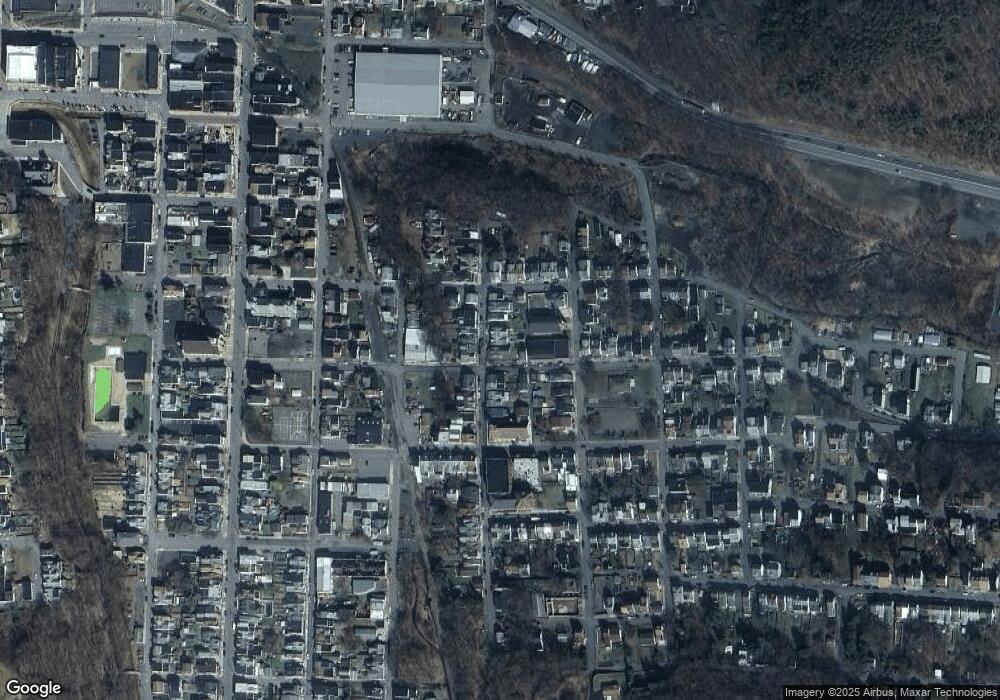 811 E Webster St, Shamokin, PA 17872 - photo 1