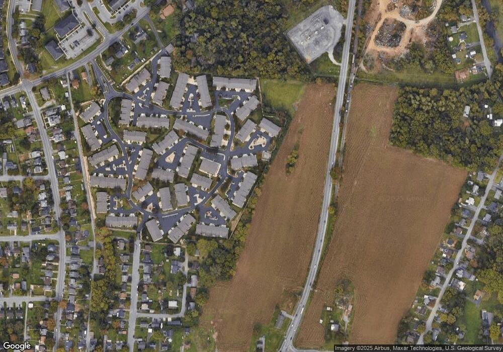 197 Sunbrook Ln, Hagerstown, MD 21742 - photo 1