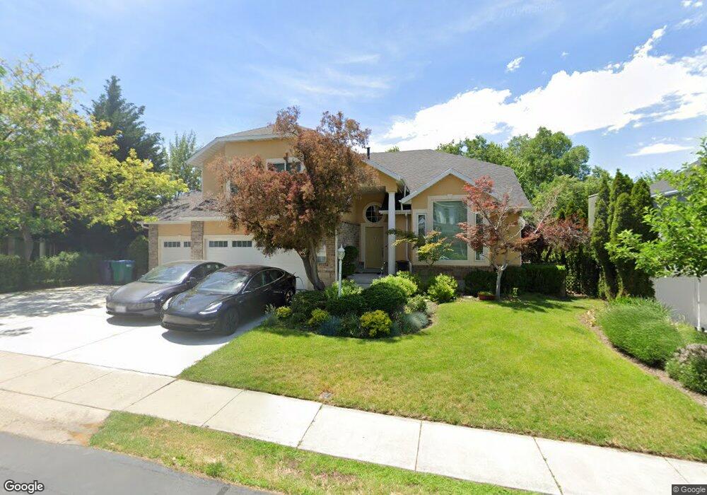 11726 Shady Oak Ln, Sandy, UT 84092 - photo 1