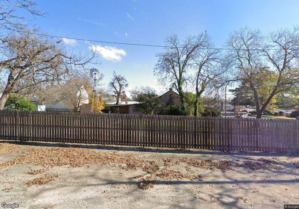 216 E San Antonio St, Fredericksburg, TX 78624 - photo 1