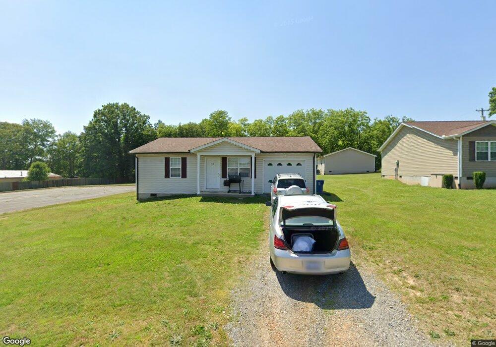 518 23rd St SW, Hickory, NC 28602 - photo 1