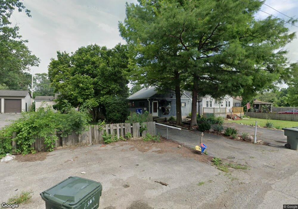 2360 Velma Ave, Columbus, OH 43211 - photo 1