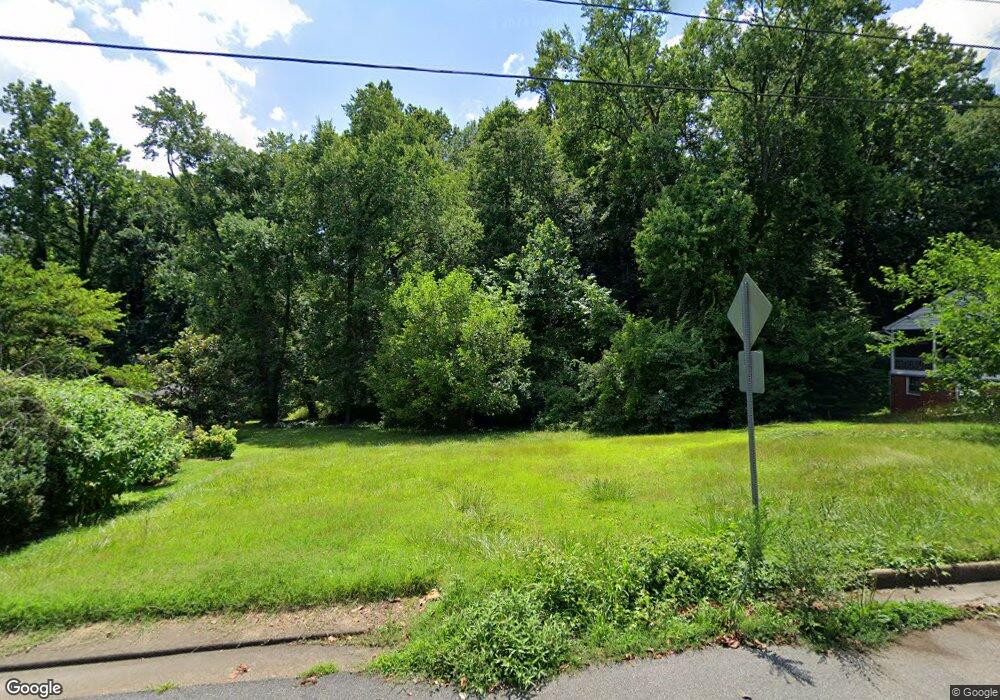 2306 Wayne Ave, Charlottesville, VA 22901 - photo 1