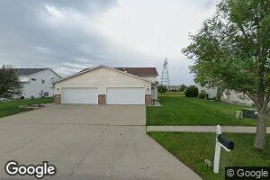 1070 Parkway Dr, West Fargo, ND 58078