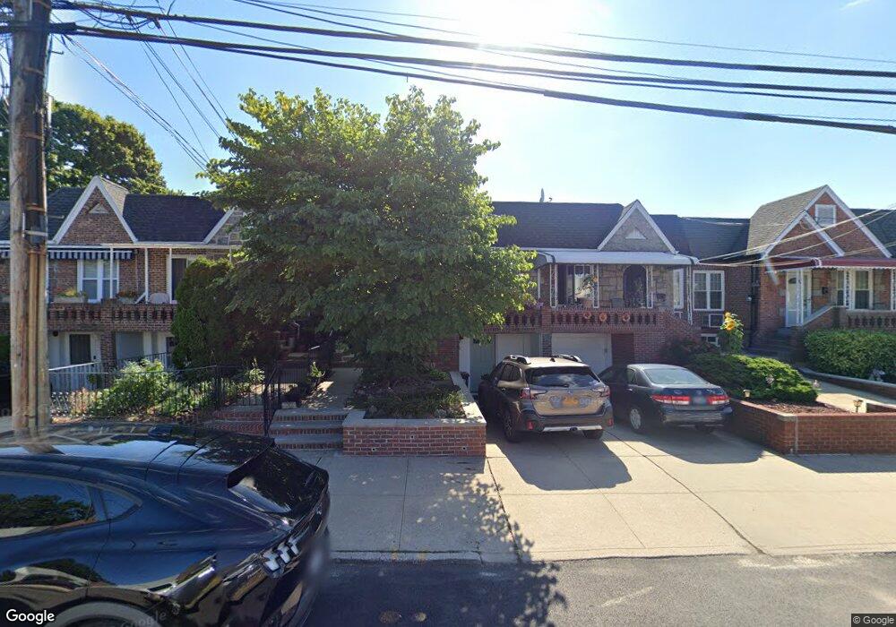 5365 62nd St, Maspeth, NY 11378 - photo 1