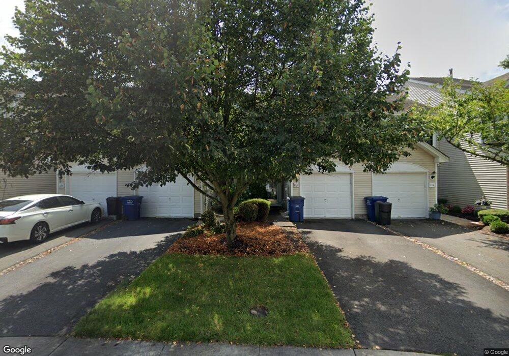 116 Augusta Dr, Columbus, NJ 08022 - photo 1