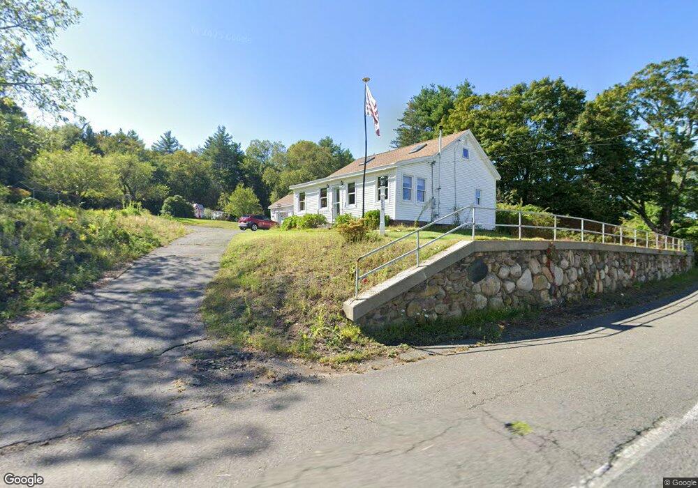 324 College Hwy, Southampton, MA 01073 - photo 1