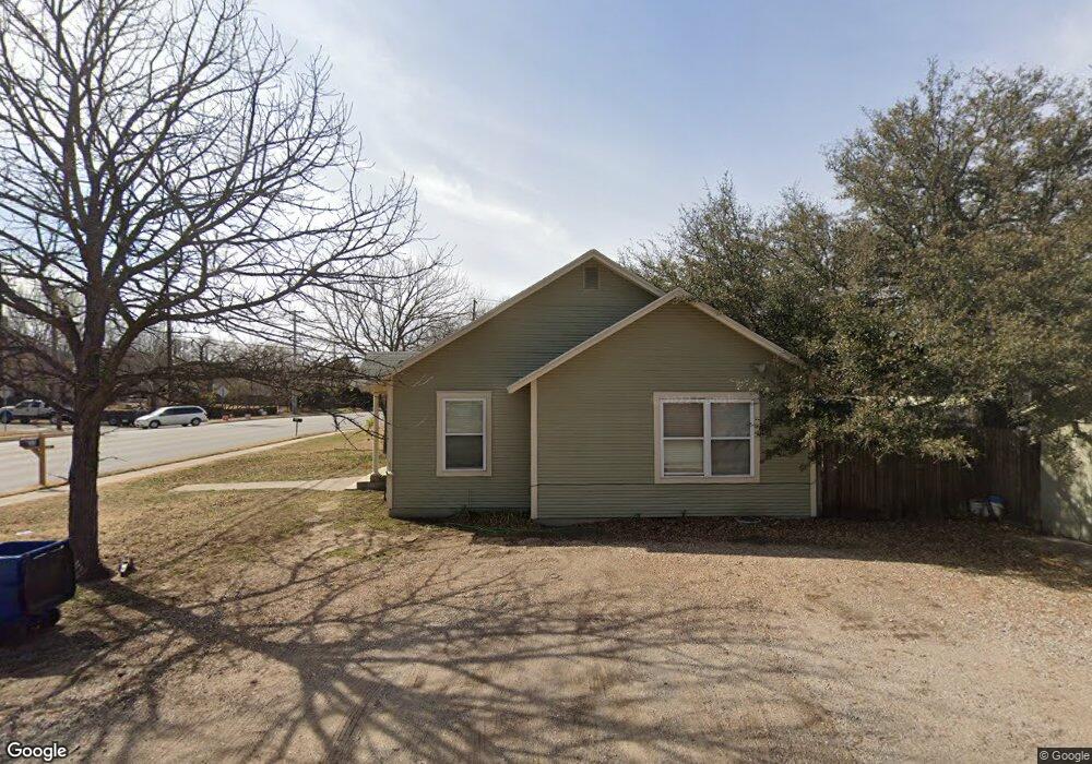 305 E Hale Ave, Decatur, TX 76234 - photo 1