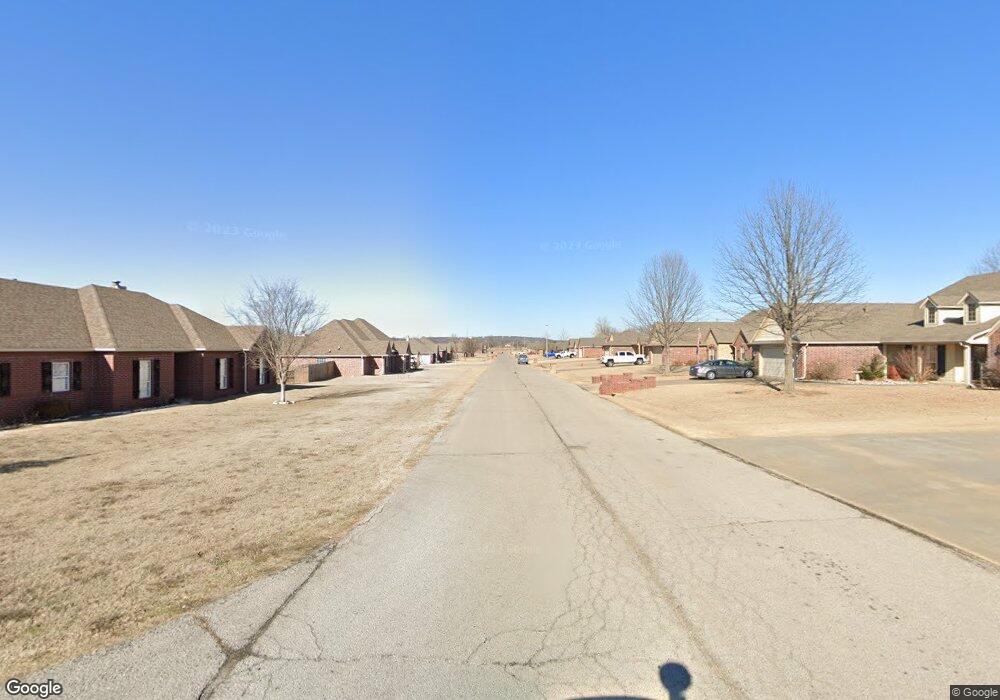 1406 S Choctaw Ave, Skiatook, OK 74070 - photo 1