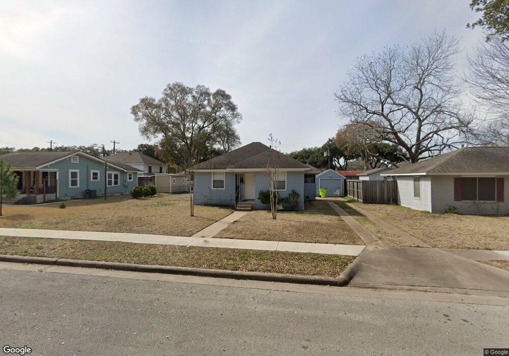 1212 Macarthur St, Rosenberg, TX 77471 - photo 1