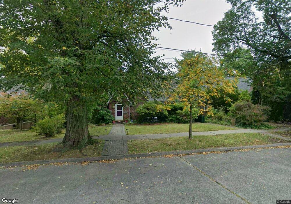 1126 N Wilson Ave, Teaneck, NJ 07666 - photo 1