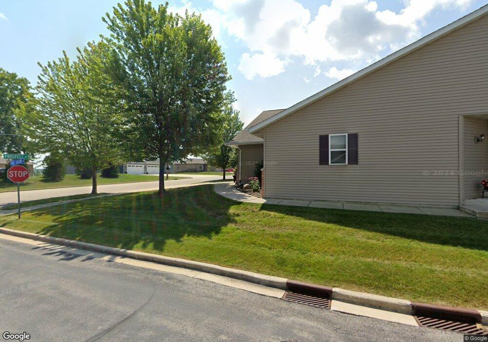 116 Four Seasons Ln, Kewaskum, WI 53040 - photo 1