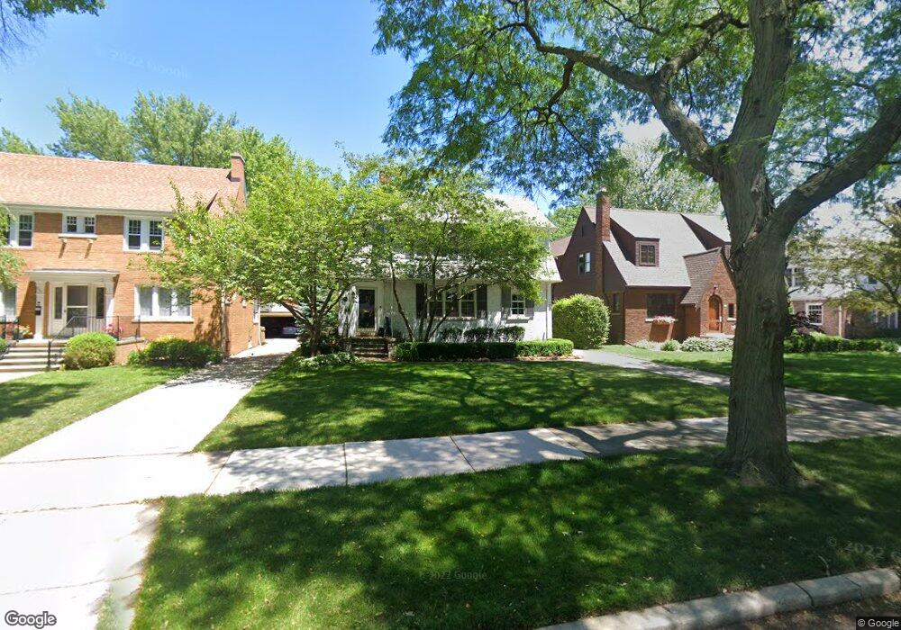 788 Rivard Blvd, Grosse Pointe, MI 48230 - photo 1