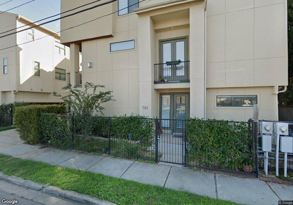 782 W 8th St, Houston, TX 77007 - photo 1