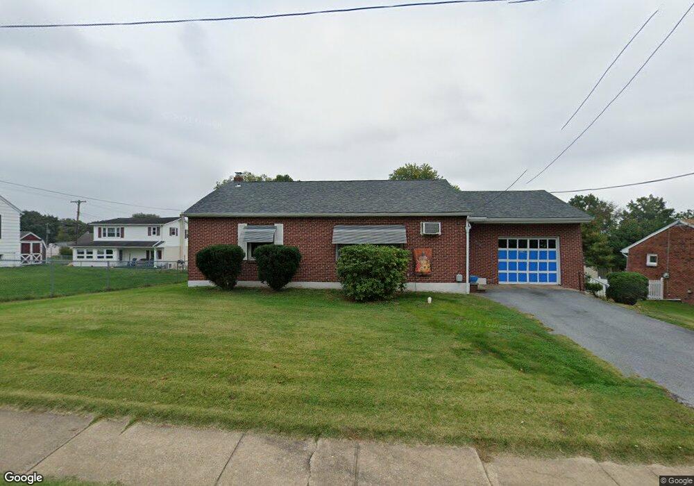 316 Grosstown Rd, Pottstown, PA 19464 - photo 1