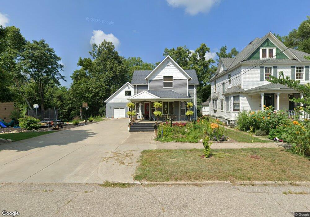 722 N 4th St, Niles, MI 49120 - photo 1